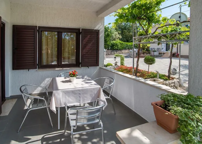 Marija & Anton Malinska